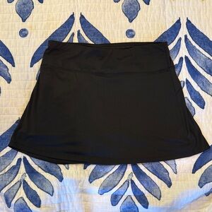 Women's Black Athletic Skirt with Built-In Shorts Medium tennis